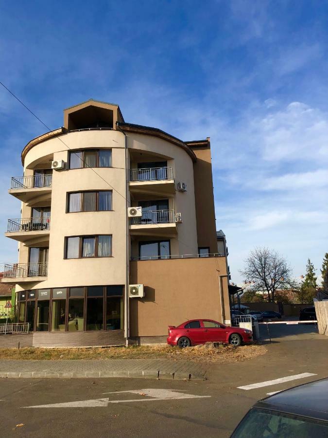 Central Apartments Târgu-Mureş Exterior foto